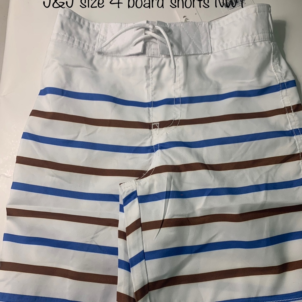 Janie & Jack boys size 4 swim trunks NWT